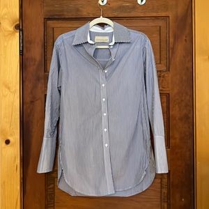 Classic Six Donna button down blue and white striped size 4